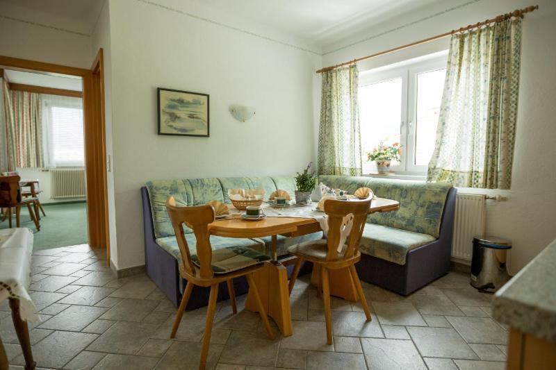 Appartements Caroline Ossiach Eksteriør billede